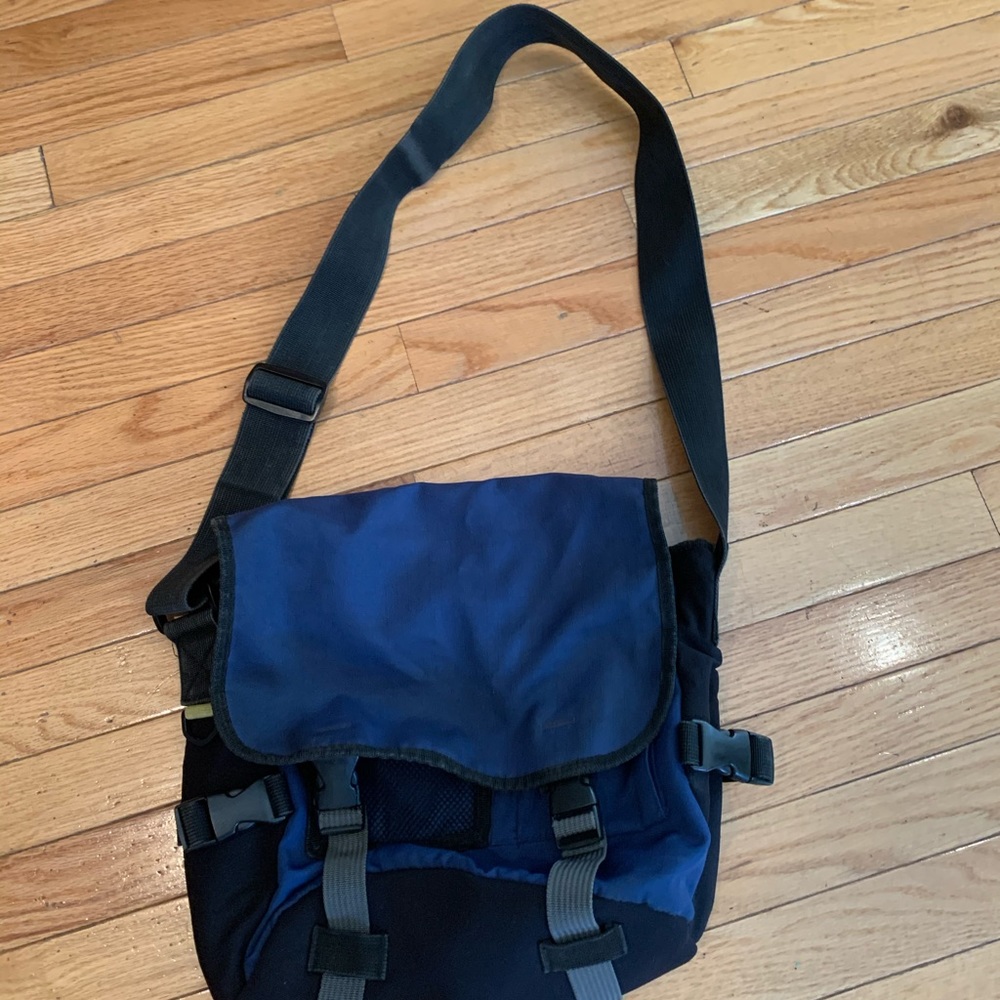 Gap bag